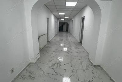 Inchiriere Demisol Pia?a Mihail Kogalniceanu, Bucure?ti - 2