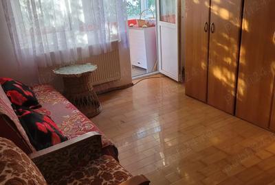 Apartament de vanzare - 4