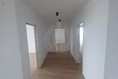Apartament cu 4 camere decomandat în Central - 9