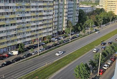 Apartament cu 3 camere decomandat în Pantelimon - 1