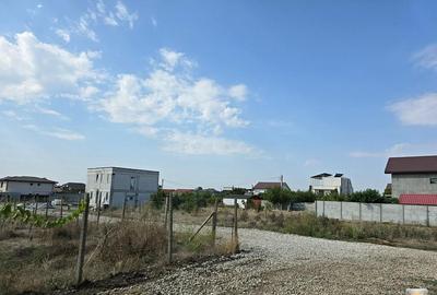 Teren de 450 mp, în Lazu - 9