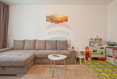Apartament cu 2 camere decomandat, mobilat în Sânpetru