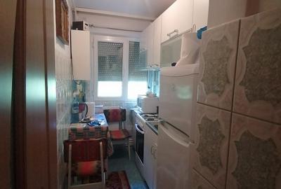 Ciresica apartament cu 3 camere