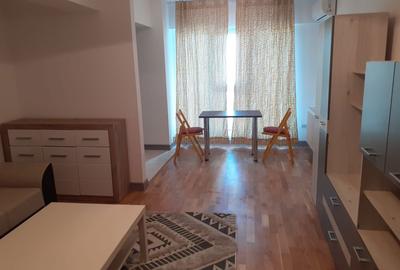 Garsonieră decomandată în Central - 6