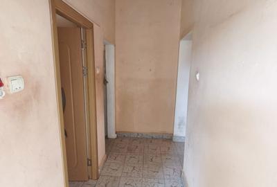 Apartament cu 2 camere decomandat în Central - 2