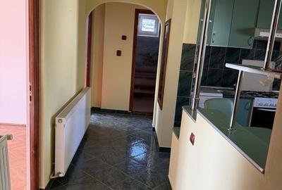 Apartament cu 3 camere în Central - 3
