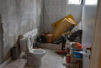 Spațiu comercial, de 150 mp, în Central - 14