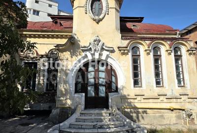 Casă individuală cu 5 camere cu Canalizare în Ultracentral - 12