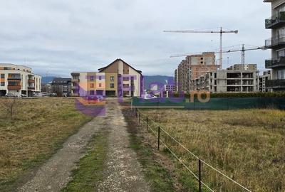 Teren Construcții de 1000 mp, în Tractorul - 6