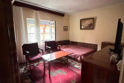 Casă cu 4 camere în Central - 5