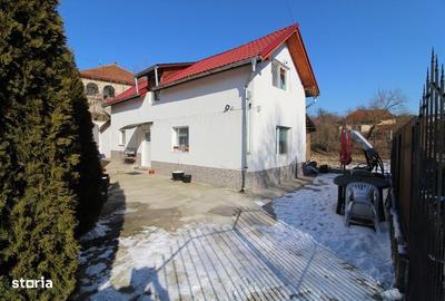 Casă cu 3 camere cu Teren 183 Mp în Central - 7