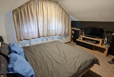 Casă cu 4 camere în Central - 3