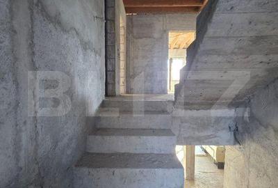Casă cu 9 camere cu Teren 500 Mp în Tineretului - 7