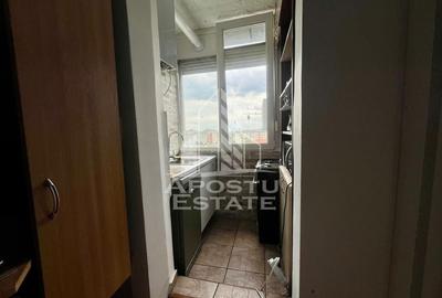 Apartament cu 3 camere semidecomandat, mobilat în Dacia - 2