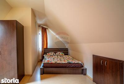 Casă cu 6 camere cu Teren 350 Mp în Central - 9