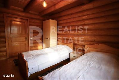 Casă cu 10 camere cu Teren 600 Mp în Holboca - 3