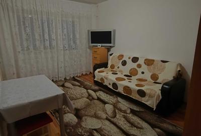 Garsonieră decomandată în Central - 1