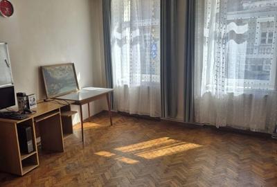 Casă cu 4 camere în Centrul Istoric - 6