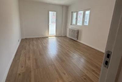 Calea Mosilor,bl.1984,reabilitat,DECOMANDATA,Renovata ,geam la baie,balcon - 1