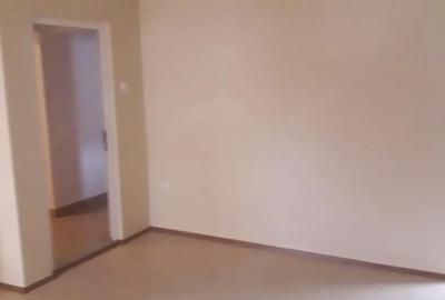 Apartament cu 3 camere semidecomandat în Central - 8