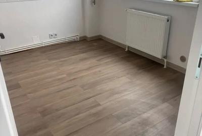 De vanzare apartament cu 2 camere etaj 4 ,zona Bulevard Mihai Viteazu . - 5
