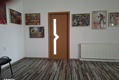 Spațiu comercial, de 15 mp, în Central - 1