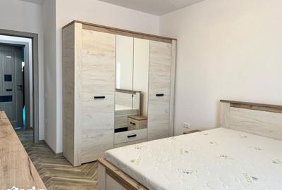 Apartament cu 2 camere decomandat, mobilat în Central
