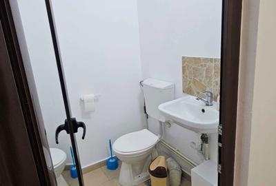 Spațiu comercial, de 102 mp, în Central - 1