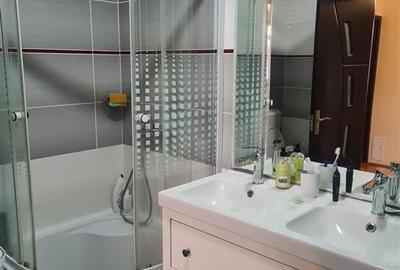 Apartament cu 2 camere decomandat, mobilat în Central - 9