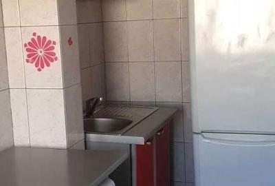 Garsonieră decomandată în Central - 4