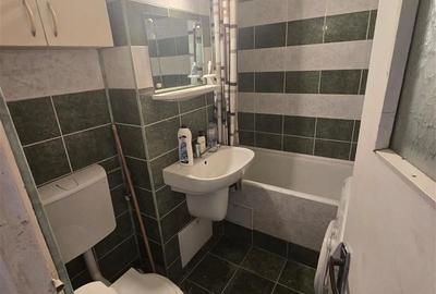 Apartament cu 3 camere decomandat în Zimbru