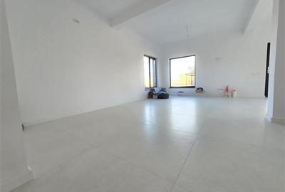 Casă individuală cu 4 camere cu Canalizare în Banu - 15