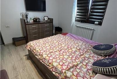 Apartament 3 camere, 2 bai, vedere trilaterala extraordiana, zona Trezorerie - G - 18