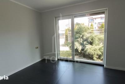 Casă cu 5 camere cu Canalizare în Central - 16