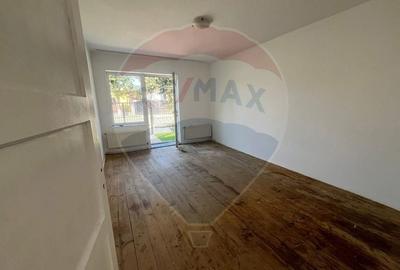 Proprietate de vanzare,  Stupini, potential rezidential sau comercial - 9