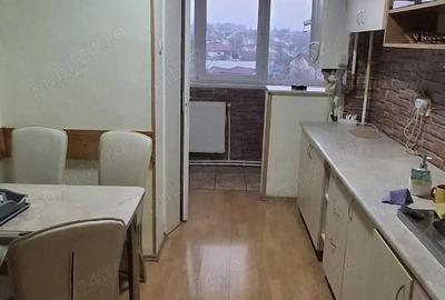 Apartament cu 2 camere decomandat în Micro 20 - 6