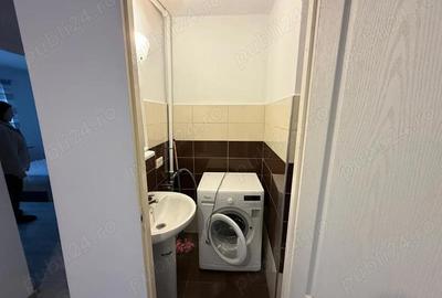 Apartament cu 3 camere decomandat în Central - 2