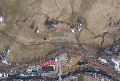 Teren de 4500 mp, în Central - 7
