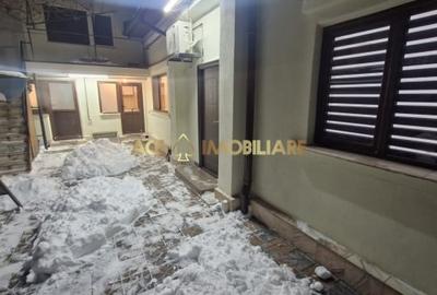 Spatiu Birouri | Decebal | Curte Individuala | Metrou Piata Muncii - 14