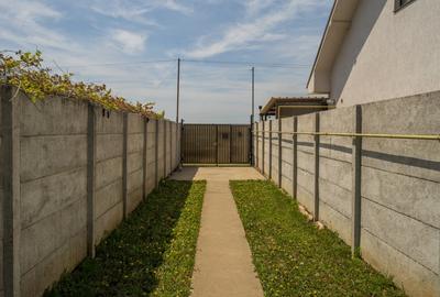 Casă individuală cu 3 camere cu Canalizare în Pantelimon - 20