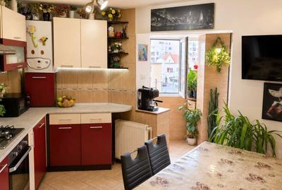 Apartament cu 2 camere decomandat în Central - 2