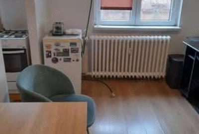 Garsonieră decomandată în Central - 5