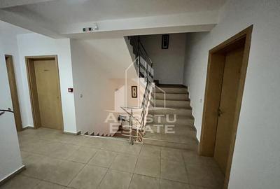 Spațiu comercial, de 674 mp, în Central - 6