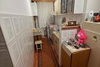 Persoana fizica vand apartament 2 camere decomandat,41,5 mp in Zona Soarelui - 4