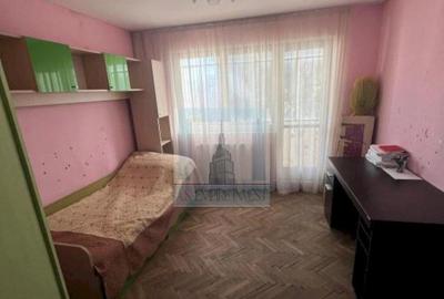 Apartament 3 camere - zona Centrul Civic - 8