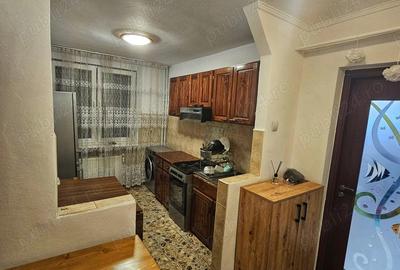 Apartament cu 2 camere semidecomandat în Rogerius - 3