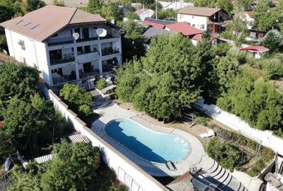 Vila individuala P+1+M cu deschidere la Lacul Snagov, piscina, sauna, ponton - 54