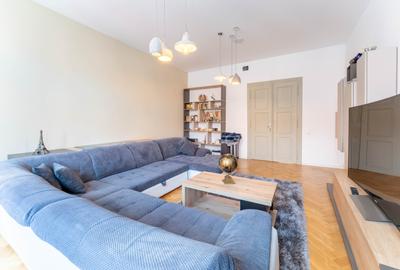 Apartament cu 3 camere decomandat în Centrul Istoric - 2