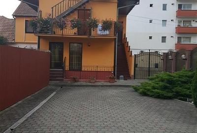 Casa recenta  mobilata si utilata  in zona semicentrala Fagaras - 22