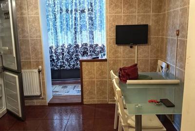 Apartament cu 3 camere decomandat în Central - 5